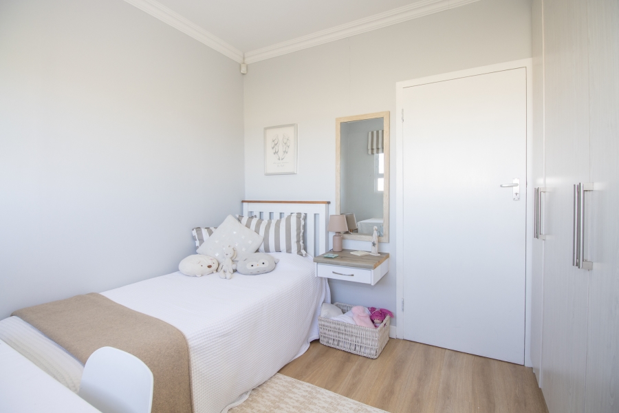 To Let 2 Bedroom Property for Rent in Fish Hoek Western Cape
